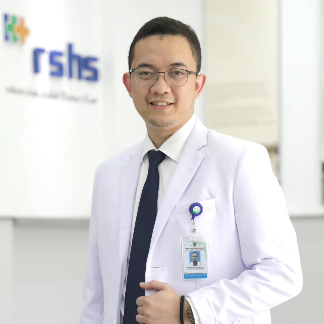 Dr. Renaldi Prasetia, H.N.R, dr, SpOT(K),M.Kes,AIFO