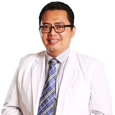 Dr. dr. Adi Muradi Muhar, Sp.B-KBD
