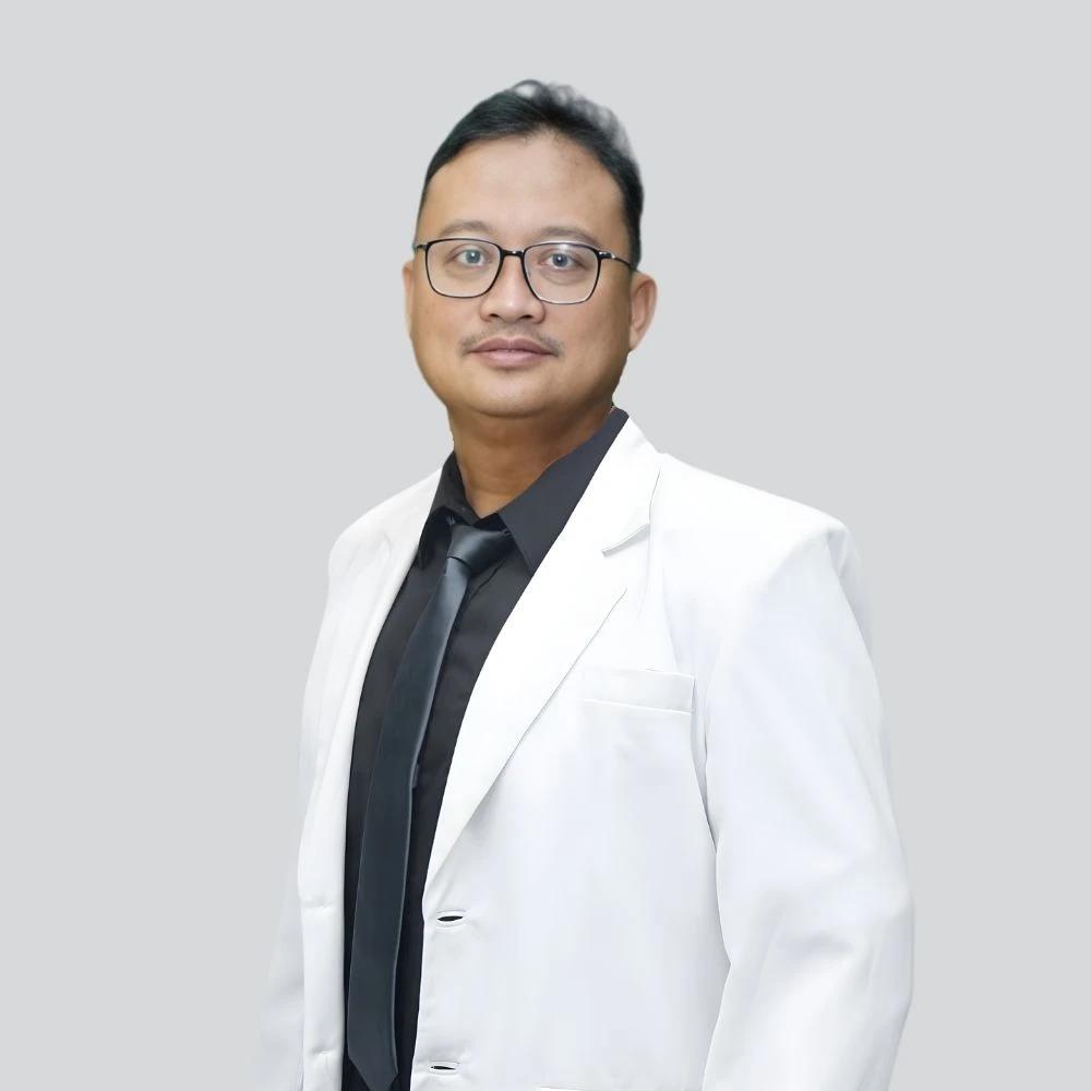 dr. Raden Aryo Nindito, Sp.B (K) Onk