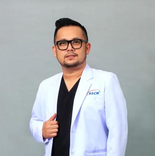 drg. Fanny Arditya Moedarto, Sp.Pros