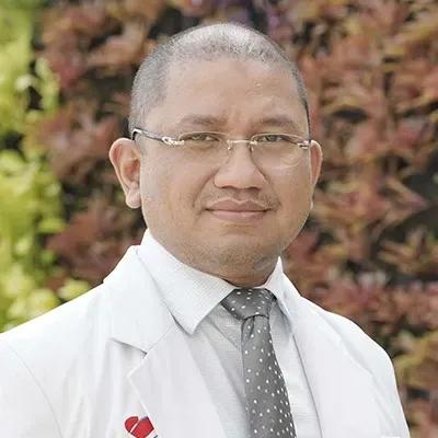 Dr. dr. BUDI RAHMAT, Sp.BTKV
