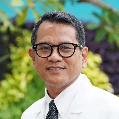 Dr. dr. DAFSAH ARIFA JUZAR, Sp.JP(K)