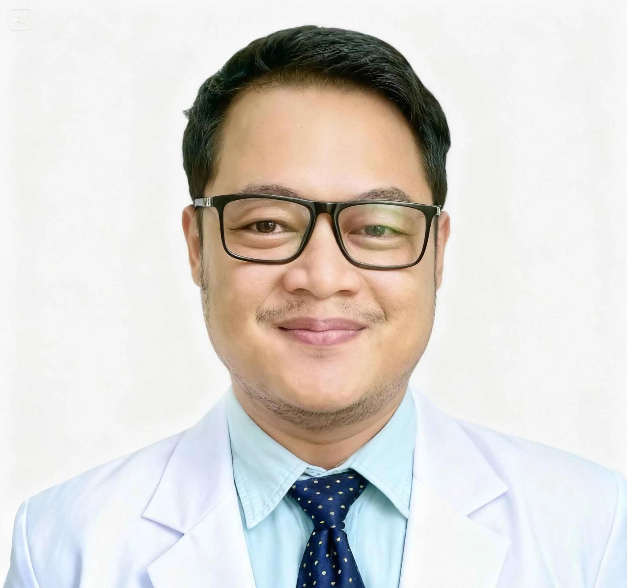 dr. Helmi Fakhruddin, Sp.PD
