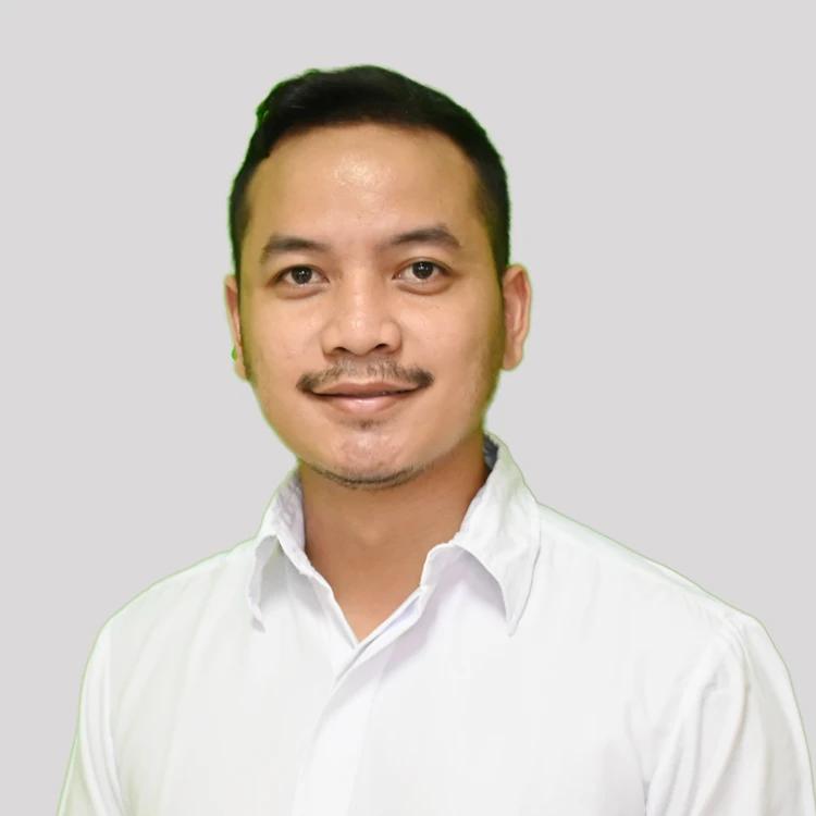 dr. DICKY BUDIMAN SIMANJUNTAK, Sp.M