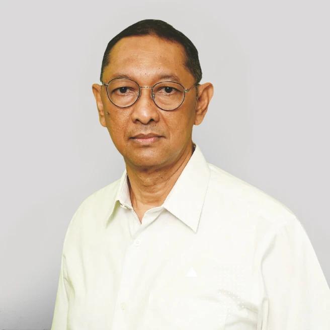 dr. PRASENOHADI, Sp.P(K), PhD, -KIC
