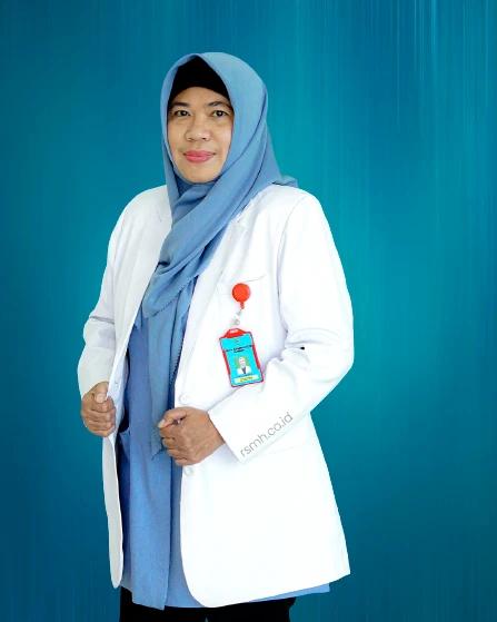 dr. Yuniza, Sp. PD, KAI, FINASIM