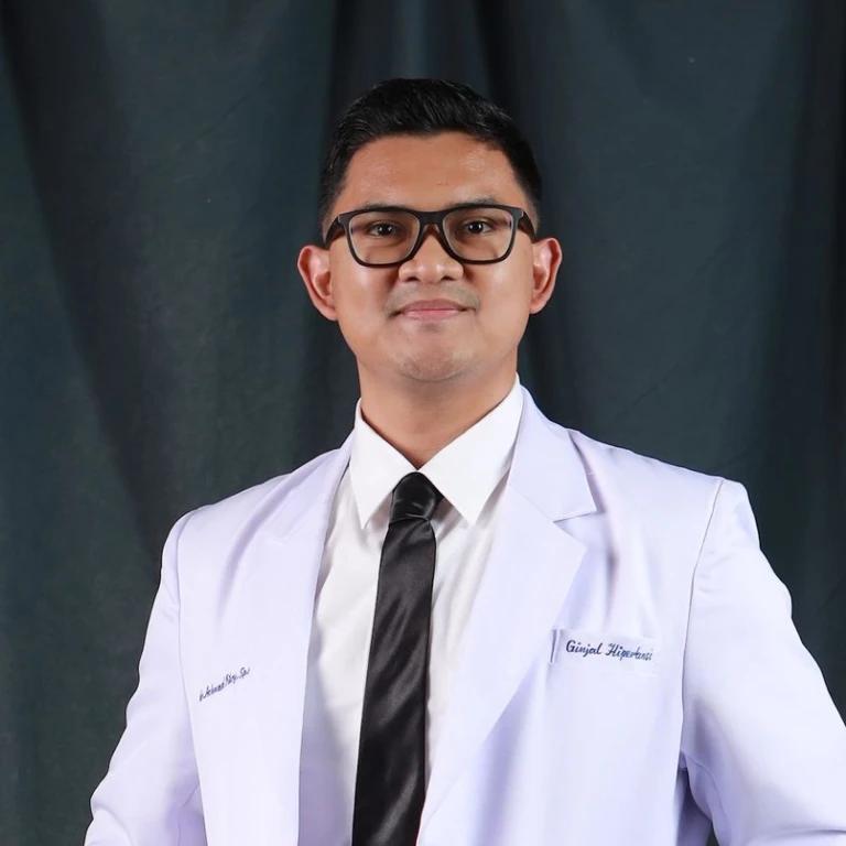 dr Achmad Fikry, Sp.PD, K-GH