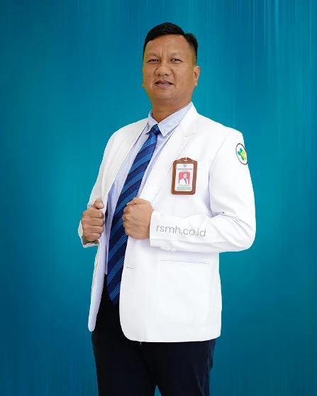 dr. Ismail Bastomi, Sp. OT (K)