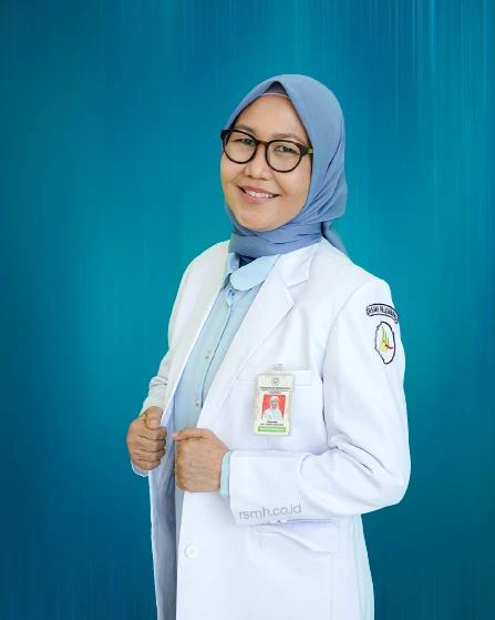 dr. Natalie Duyen, Sp. P (K)