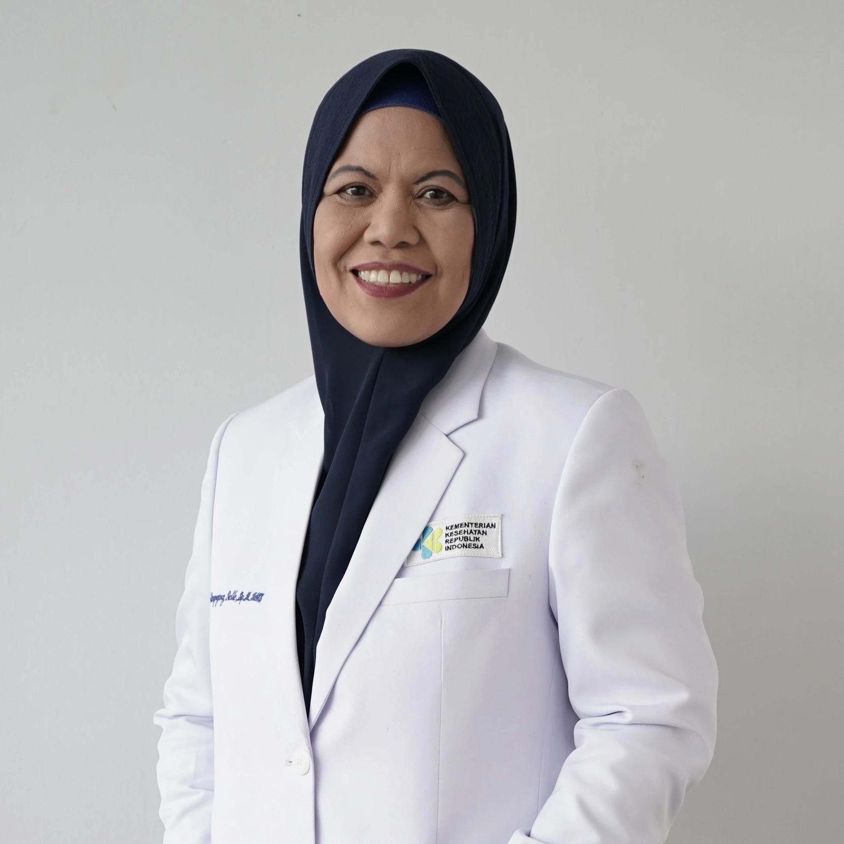 dr. Andi Sengngeng Relle, Sp.M., MARS