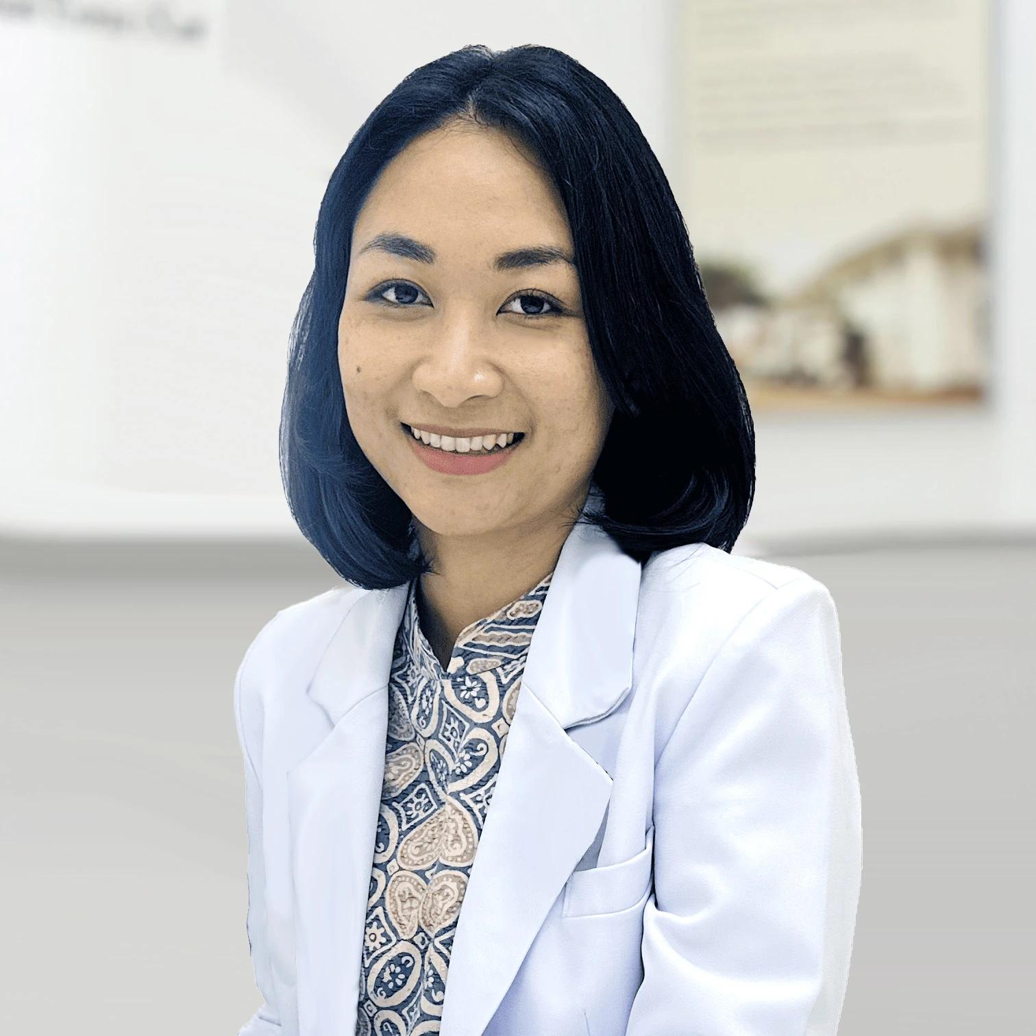 dr. Valentine Natasya Moenardi, Sp.P.D.