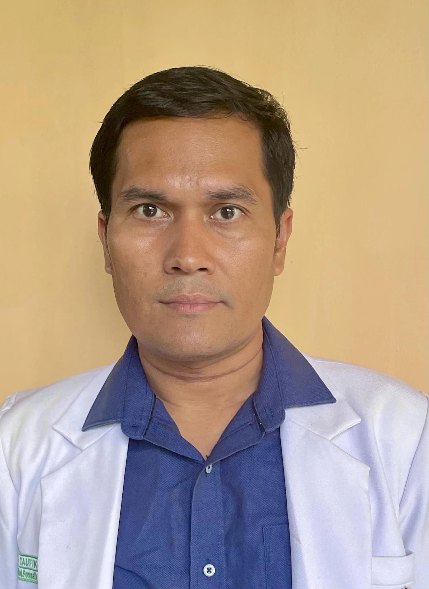 dr. Taufik Hidayat,MSc, Sp.FM, MSc