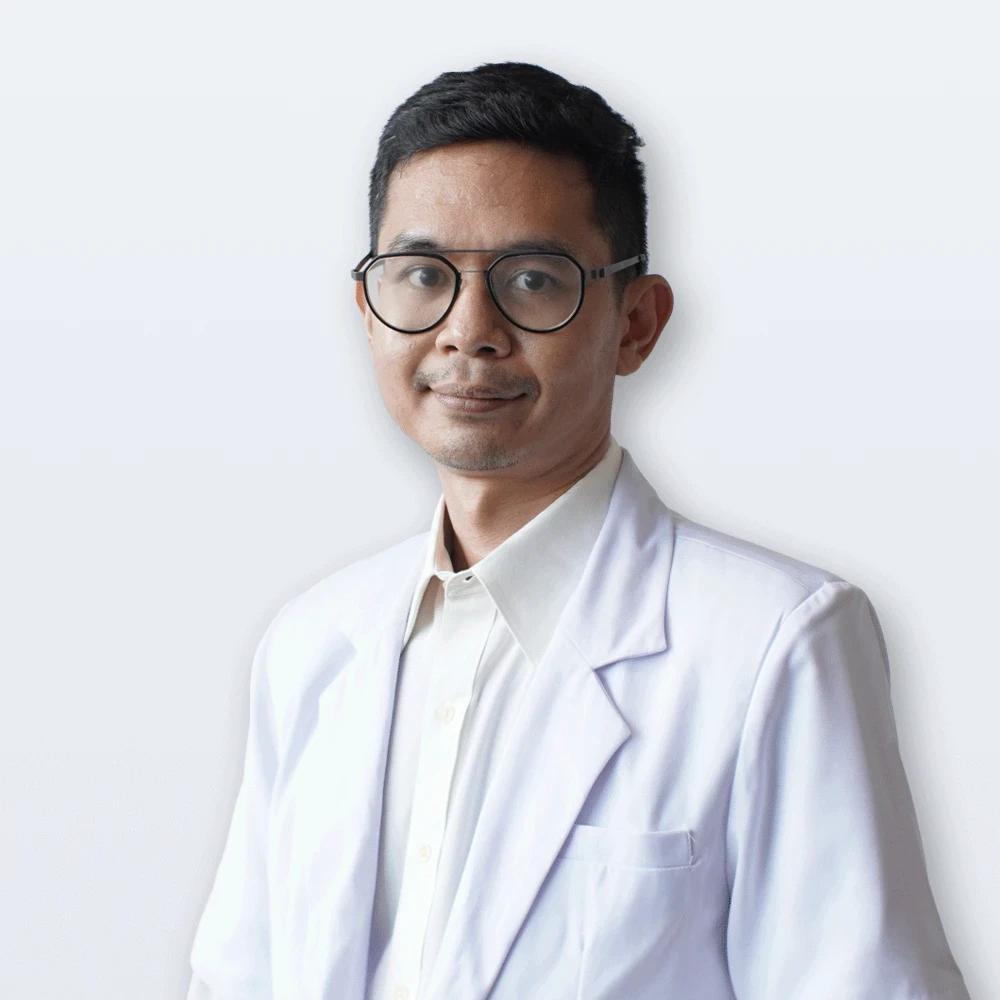 dr. Rizki Adrian Hakim Sp.P.D.