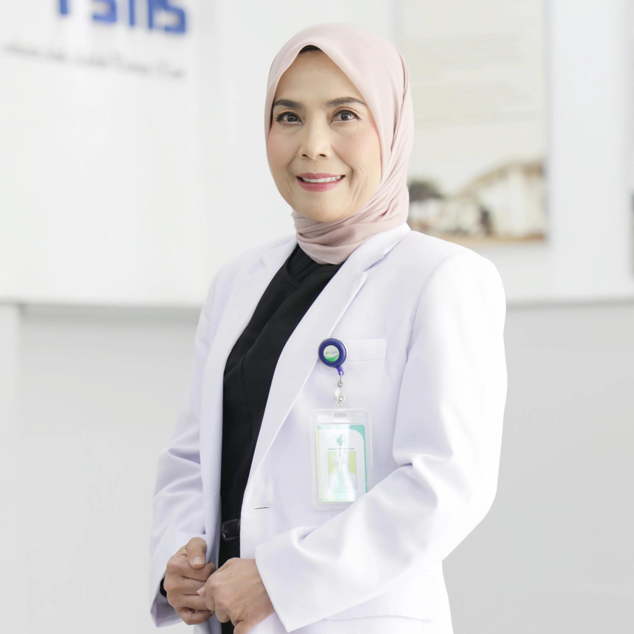 drg. Lia Dahliana, Sp.Ortho.