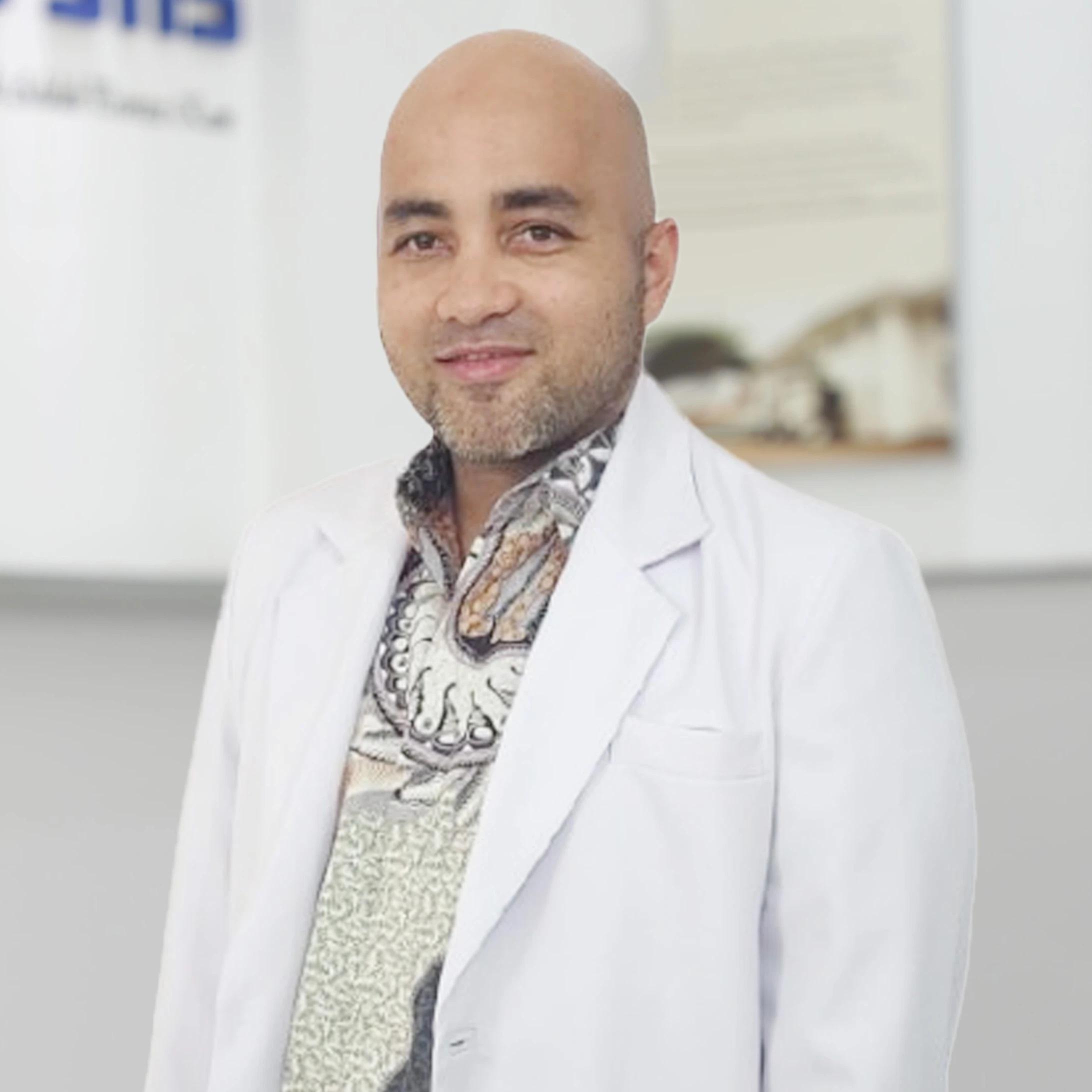dr. Hasan, Sp. BS