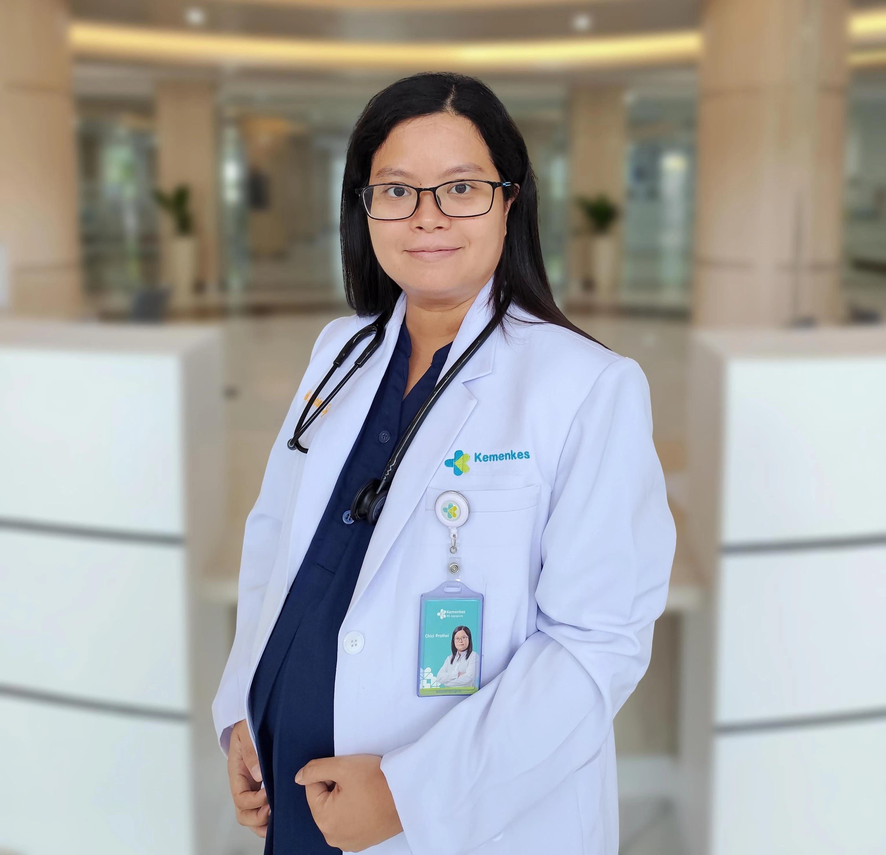 dr. Chici Pratiwi, Sp.PD