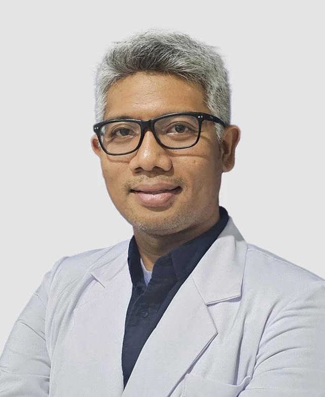 dr. I Wayan Sudarma, Sp.BTKV