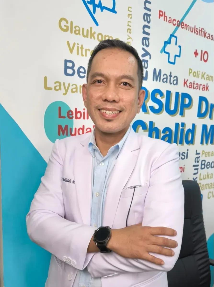 dr. Munawir Makkadafi, SP.BA