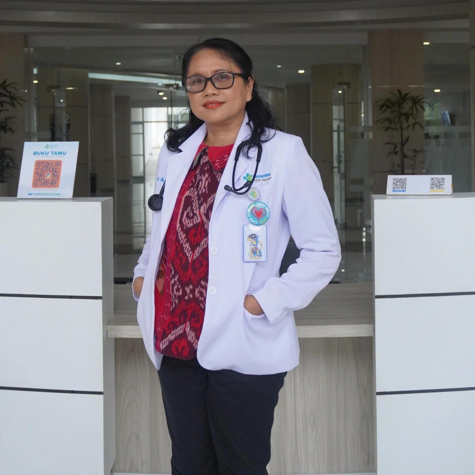 dr. Helena Pakiding, SpP, MKes, FAPSR, FISR