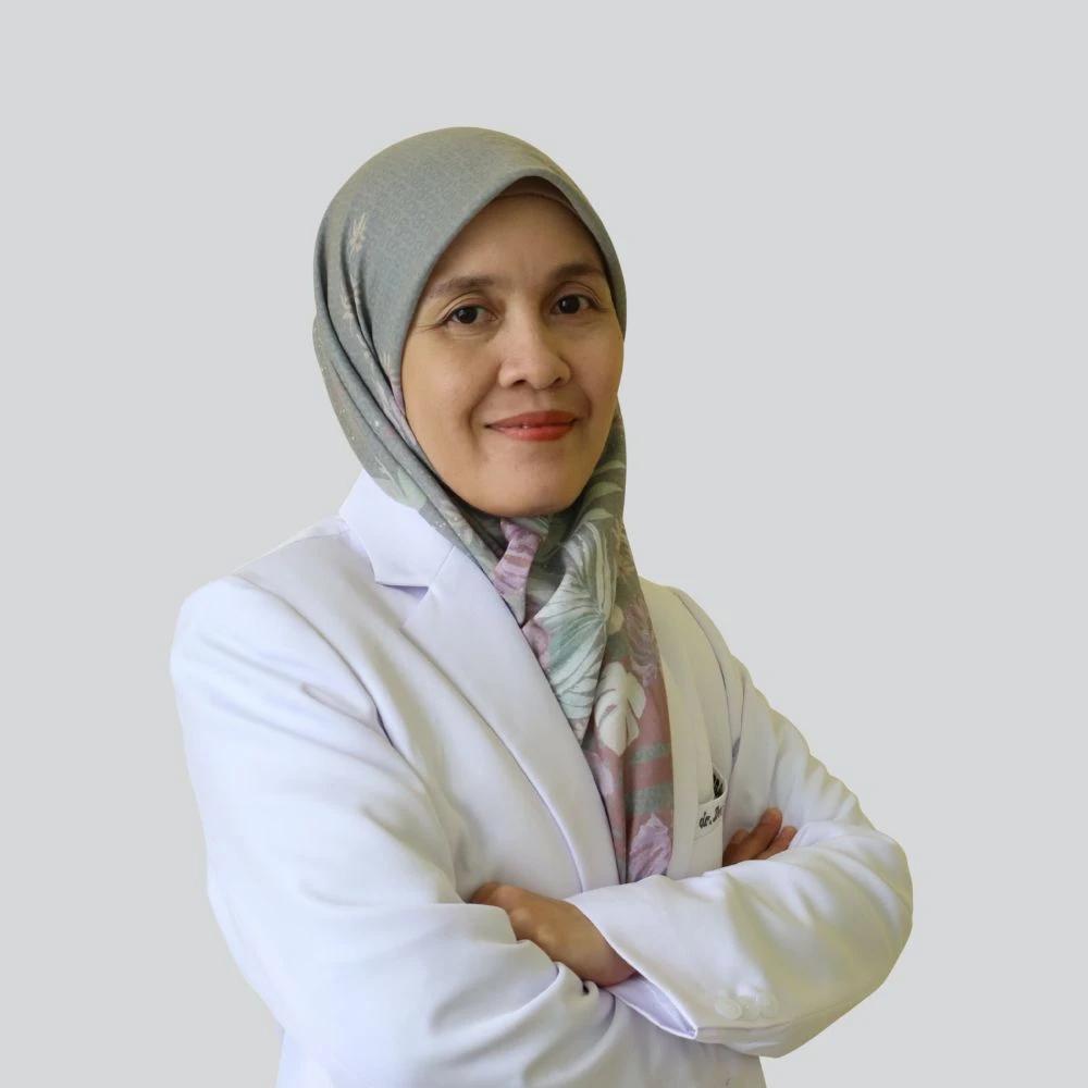 dr. Dwi Ilfarah Djunaidi, Sp.PD,K-Ger