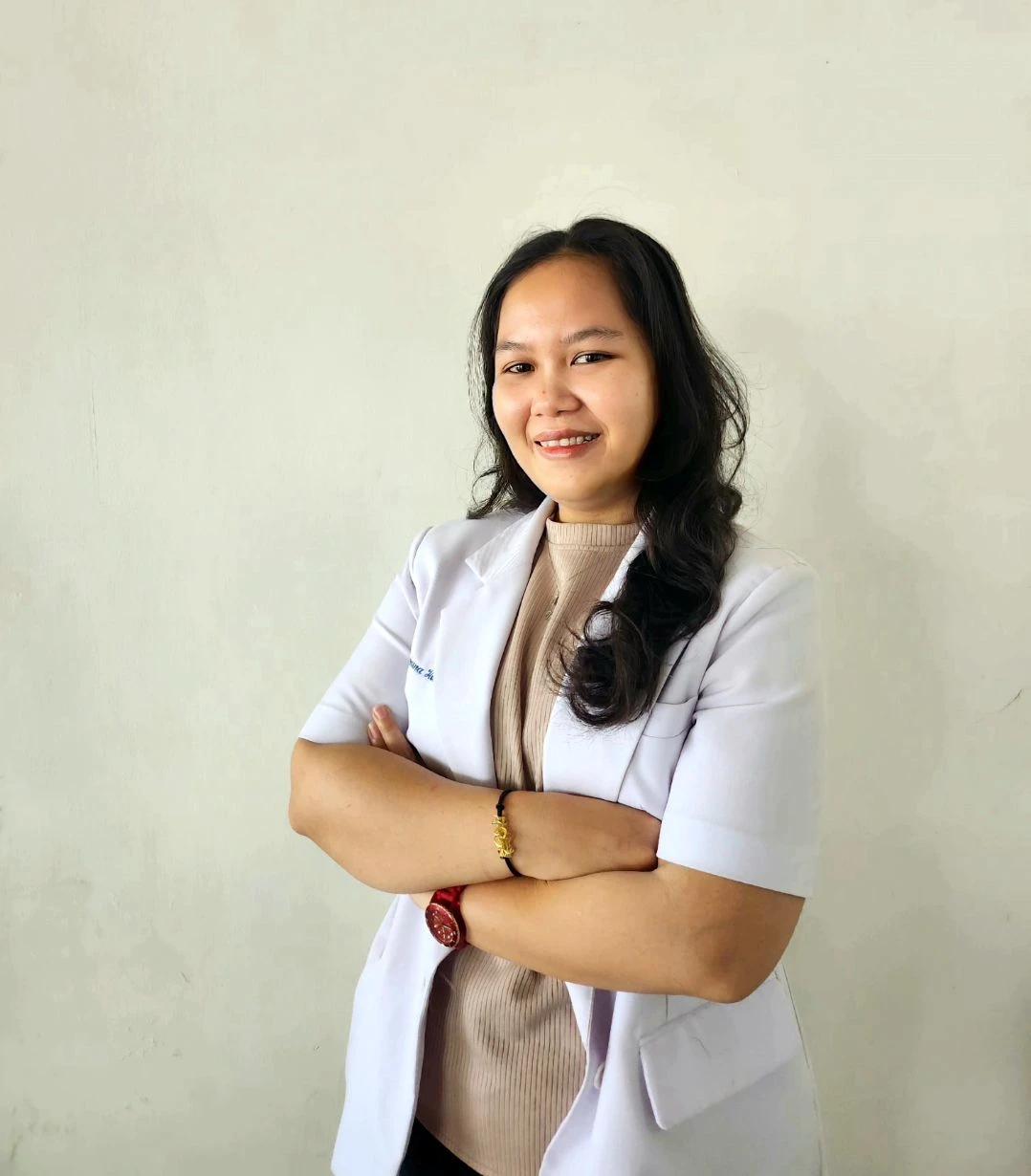 dr. Apriana Harahap