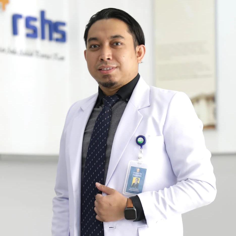 Deta Tanuwidjaja, dr., Sp.K.F.R.,M.S.(K), AIFO-K, FIPM(USG)