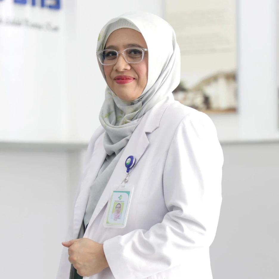 dr. Novitri, Sp.KFR(K)